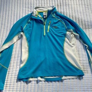 The North Face Quarter Zip NWOT